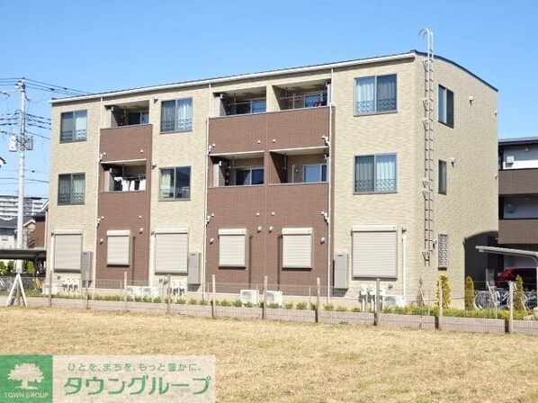 ファインアヴェニューサイドBの物件外観写真